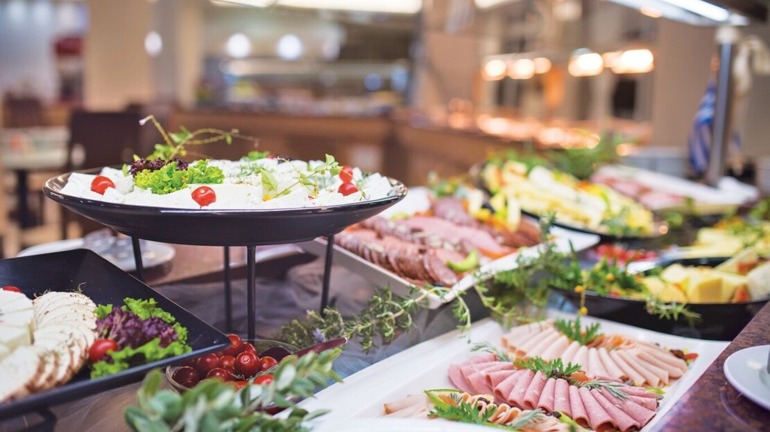 Grand Blue Beach Hotel